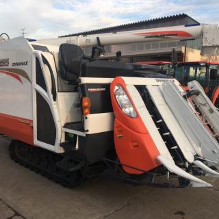 中古クボタ4条刈コンバインER456モンロー付き。