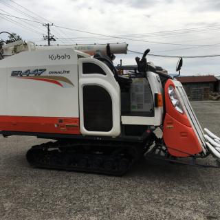 4条刈47馬力クボタコンバインER447モンロー4PC付き。