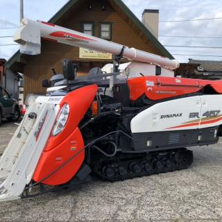 4条刈の67馬力クボタコンバインER467モンロー4PCです