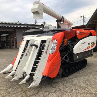 4条刈の56馬力クボタコンバインER456モンロー4P.C.付きです