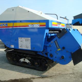 ロールベーラー イセキRBX850J 5.5馬力 クローラタイプ