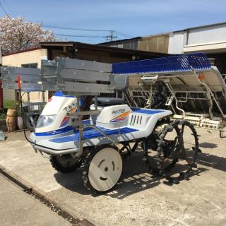 198時間キレイ7条植イセキ田植機PZ70箱まきちゃん付き。
