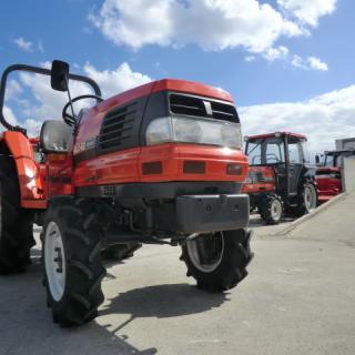 トラクター クボタGL240 569時間 24馬力 安全フレーム付き