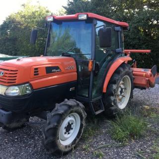 30馬力中古クボタトラクターKL300キャビン付きUシフト。