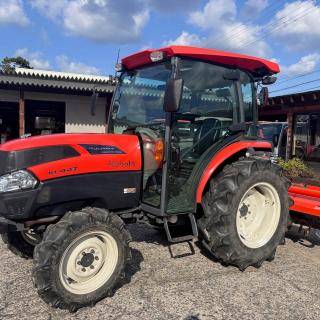 新型4条刈の40馬力ヤンマーコンバインYH440フル装備です。 ⚙ 中古