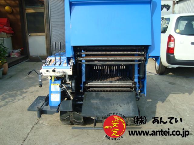 ロールベーラー イセキRBX850J 5.5馬力 クローラタイプ ⚙ 中古農機具