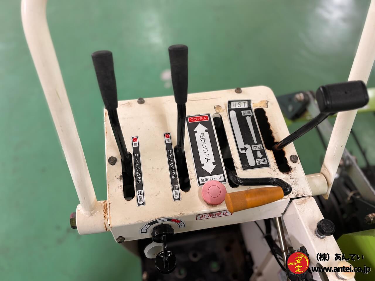 スター 自走カッティングロールベーラロールベーラJCR0820WM ⚙ 中古