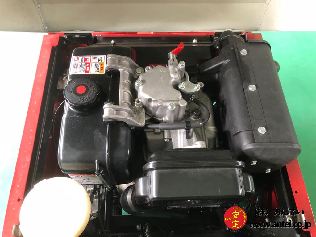 新型ワドー除雪機SX1092ディーゼル9馬力です。 ⬤ 中古農機具 新型ワドー除雪機SX1092ディーゼル9馬力です。 ⬤ 中古農機具