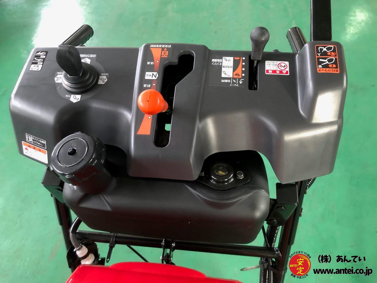 新品小型ハイブリッドホンダ除雪機HSS1170i(J) ⬤ 中古農機具 新品小型ハイブリッドホンダ除雪機HSS1170i(J) ⬤ 中古農機具