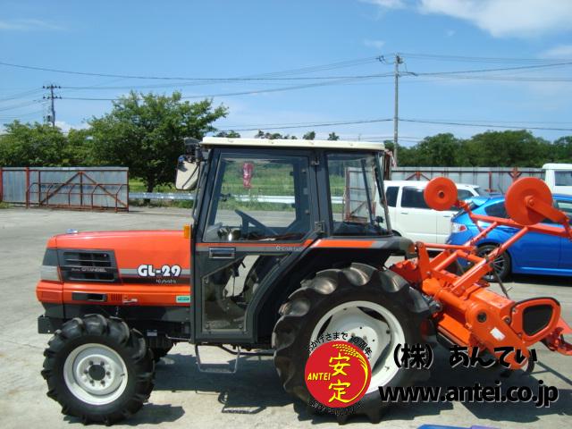 トラクター クボタGL29 29馬力 キャビン付 ⚙ 中古農機具専門店 - (株
