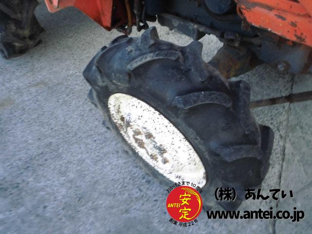 トラクター クボタL1-225 22馬力 フロントローダー付き 現状渡し