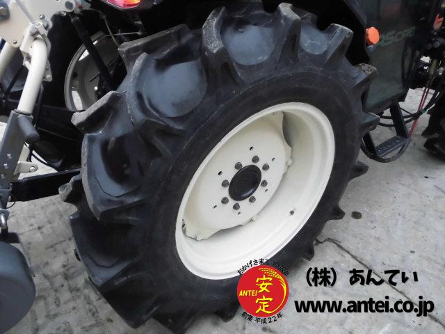 トラクターヤンマーAF333 33馬力 646時間 キャビン付き フロント