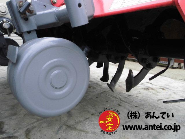 トラクターヤンマーAF333 33馬力 646時間 キャビン付き フロント