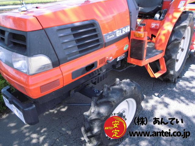 最適な材料 クボタトラクター中古GL240 24馬力屋根付き247時間。 中古 ⚙ その他