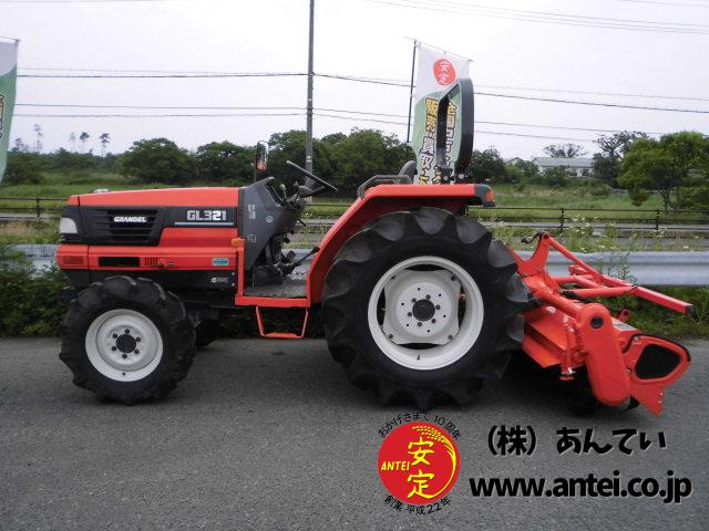 中古クボタトラクターGL321 33馬力RL180GSロートリー付き。 ⚙ 中古