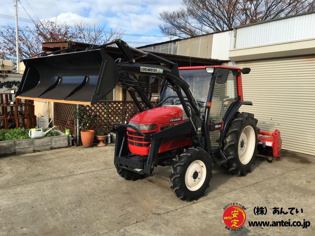 中古ヤンマートラクターRS330 30馬力キャビンフロントローダー付 