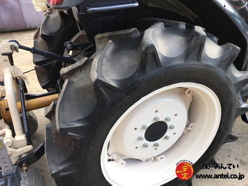 鹿児島発 ヤンマー30馬力 キャビン付きトラクターRS300 エアコン 前輪