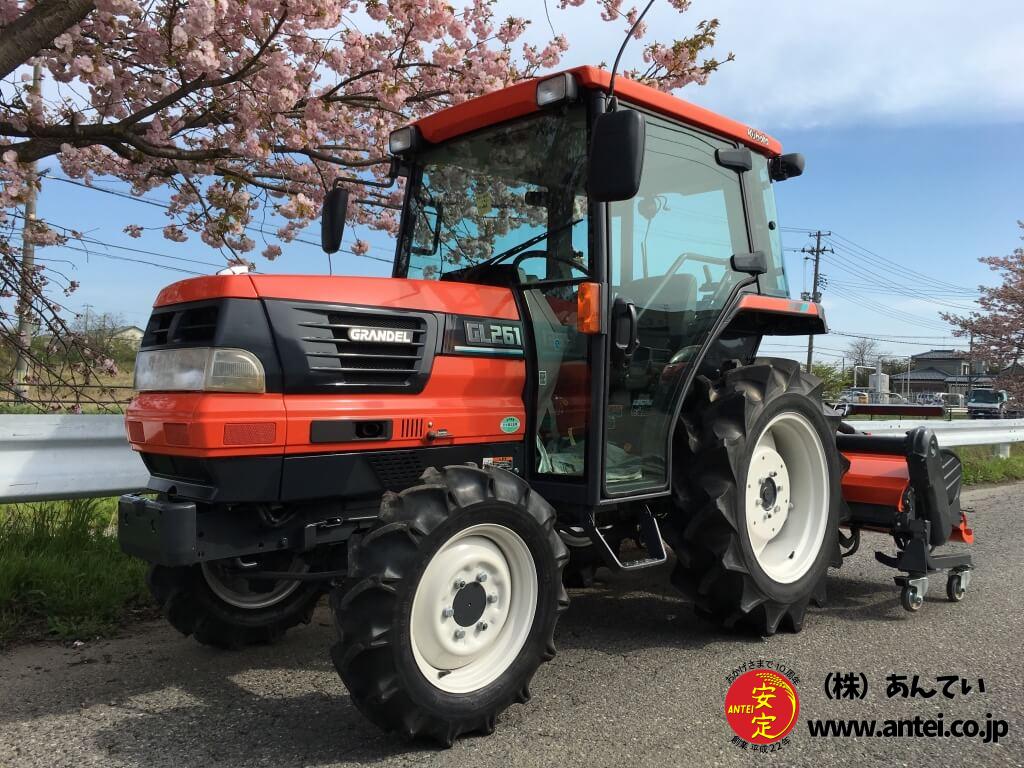 クボタトラクターGL261Uシフト27馬力ロトーリーRL160R付き クボタトラクターGL261Uシフト27馬力ロトーリーRL160R付き