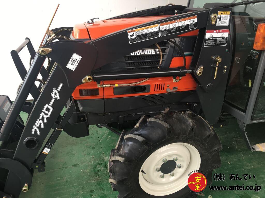 中古クボタトラクターGL321プラスローダー付き626時間整備済み