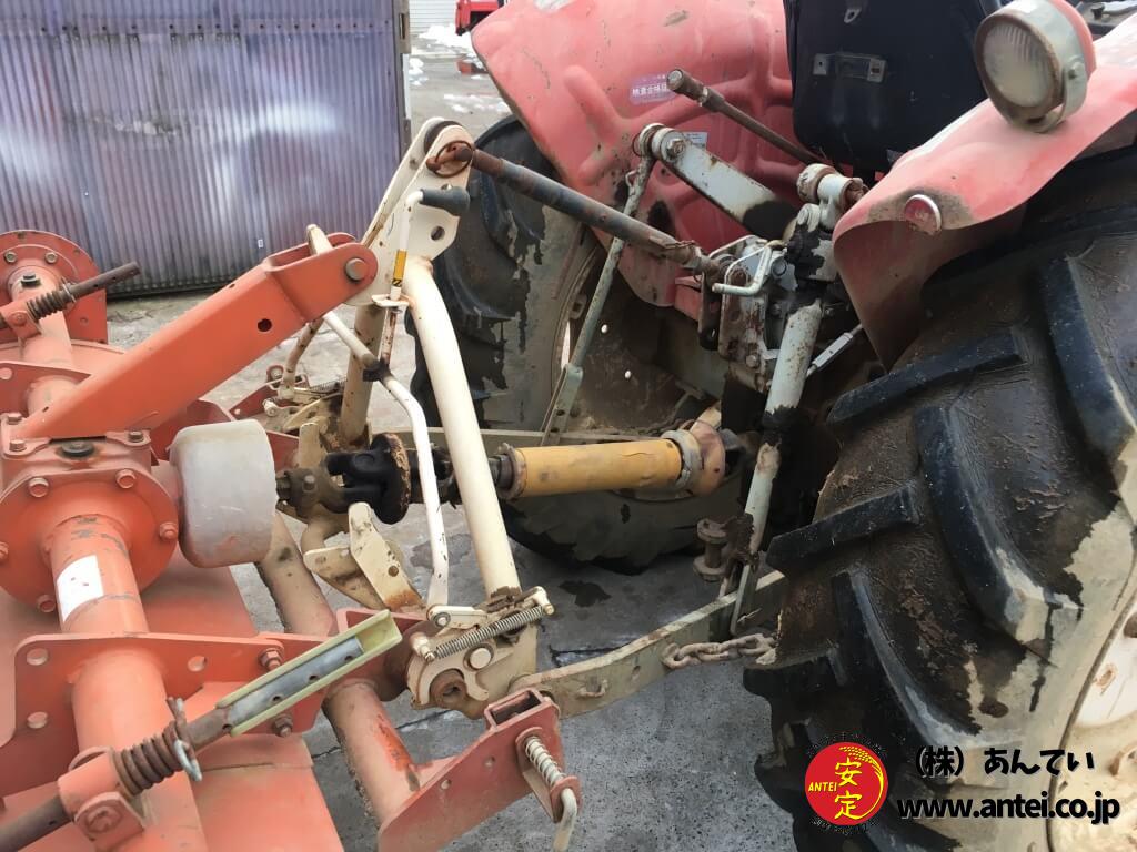 中古ヤンマートラクターYM3110Dフロントローダー付き。 ⚙ 中古農機具
