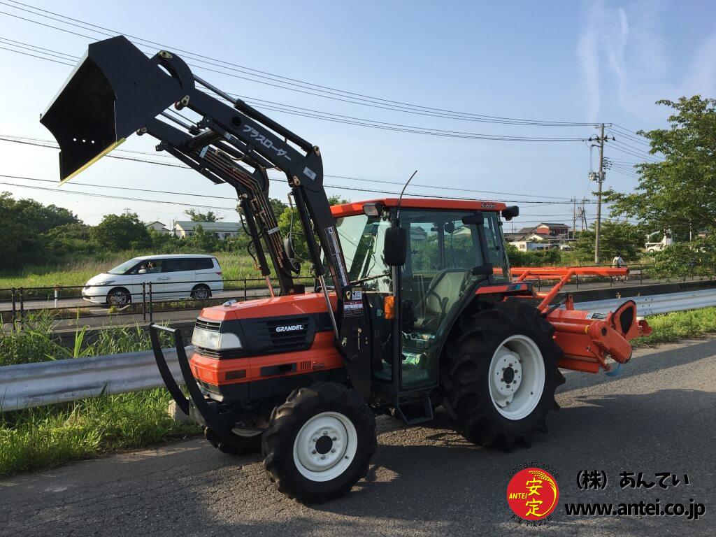 33馬力クボタトラクターGL321FQプラスローダー付き。 ⚙ 中古農機具