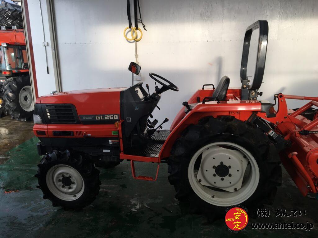バンバン26馬力クボタトラクターGL260フロントローダー後付ける