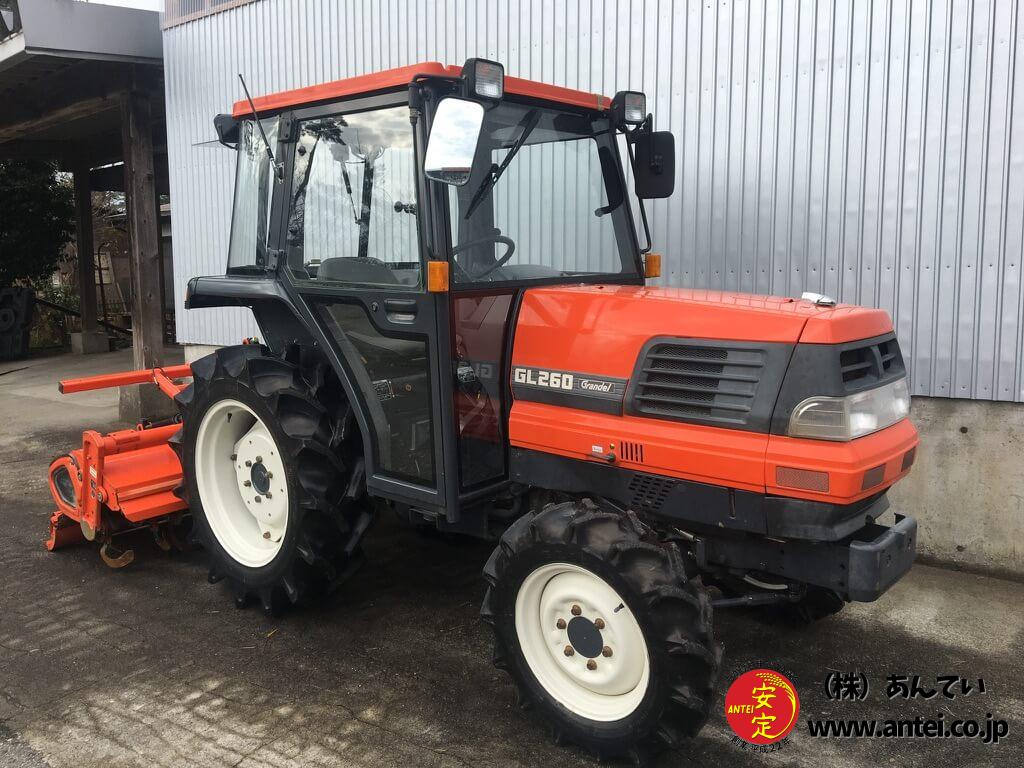 クボタ L2600 ディーゼル 26馬力 トラクター　2WD クボタ L2600 ディーゼル 26馬力 トラクター 2WD 20馬力と26馬力の間に