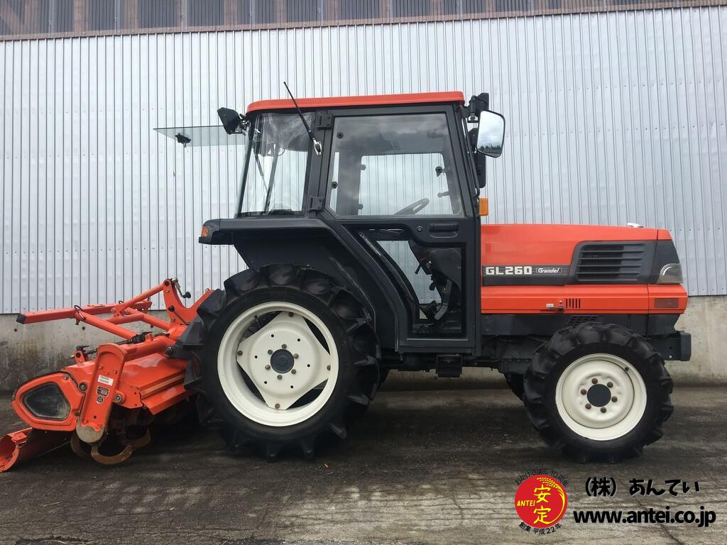 26馬力クボタトラクターGL260QロータリーRL6Gです。 ⚙ 中古