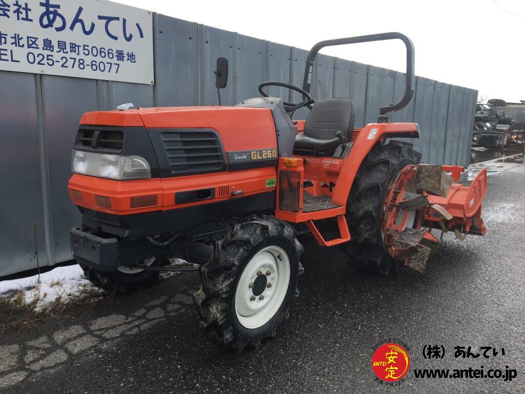 26馬力クボタトラクターGL260丁寧に使っており程度が良いです 