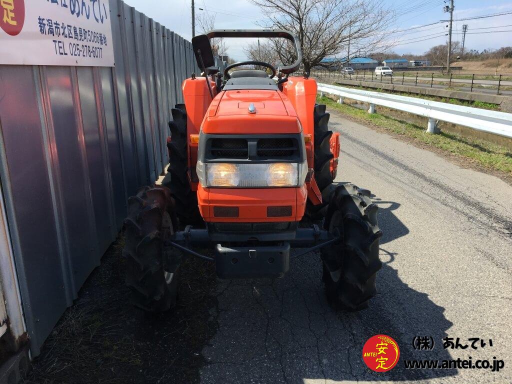 28馬力クボタトラクターGL280丁寧に使っており程度が良いです