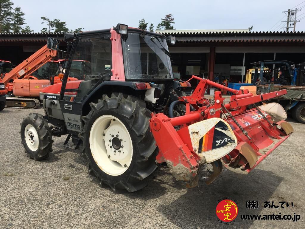 まだバンバン30馬力ヤンマートラクターAF30です。 ⚙ 中古農機具専門