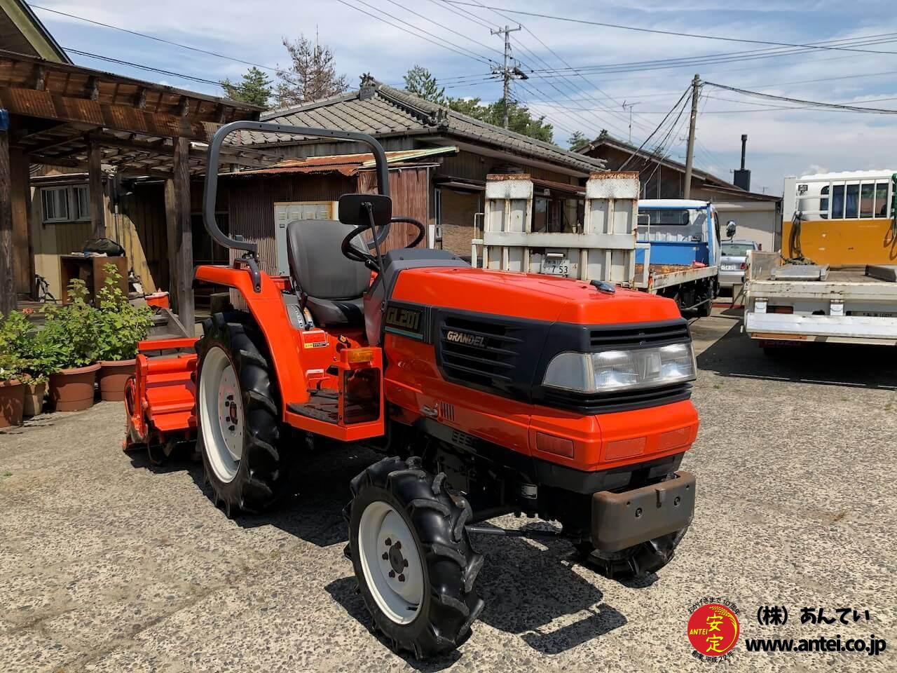21馬力クボタトラクターgl1ロータリーrl150g 中古農機具専門店 株 あんてい 21馬力クボタトラクターgl1ロータリーrl150g 中古農機具専門店 株 あんてい