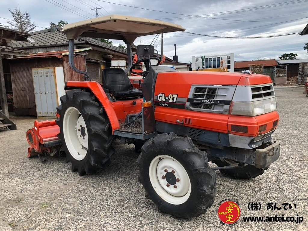 27馬力クボタトラクターgl27純正ロータリーrl17gです 中古農機具専門店 株 あんてい 27馬力クボタトラクターgl27純正ロータリーrl17gです 中古農機具専門店 株 あんてい