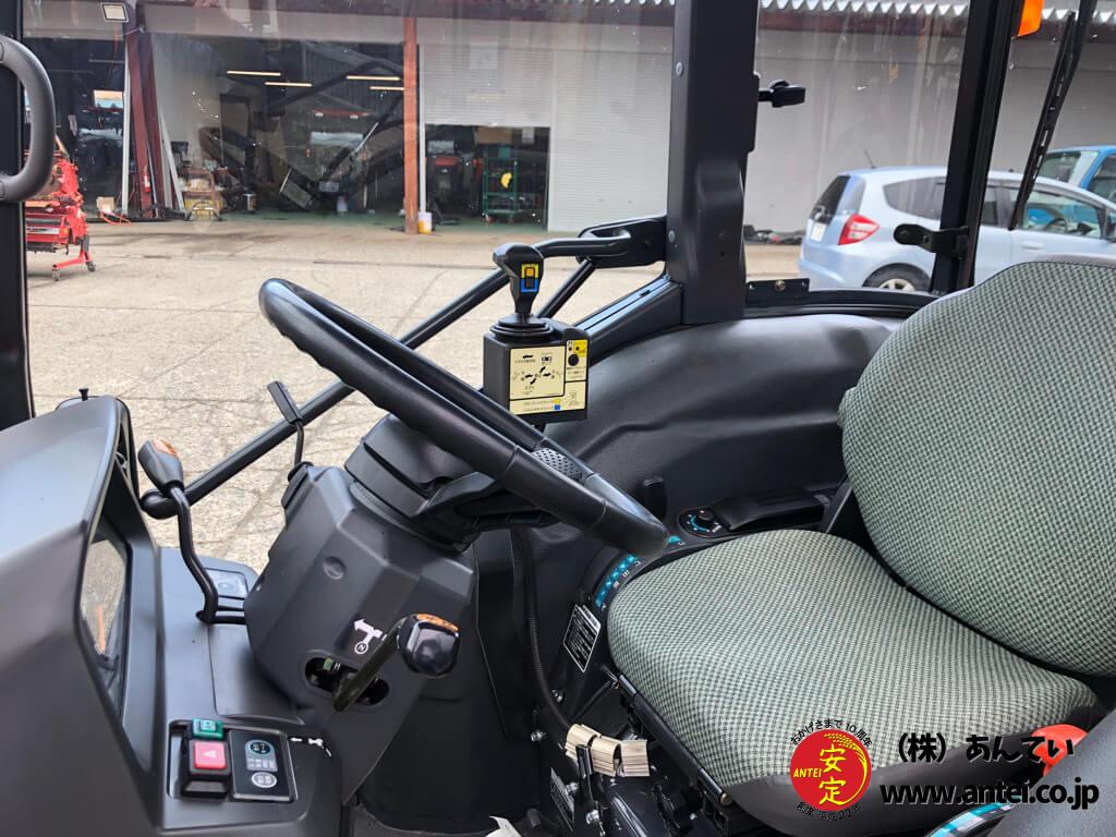 34馬力クボタトラクターKL340Qハイスピードフロントローダー付き 34馬力クボタトラクターKL340Qハイスピードフロントローダー付き