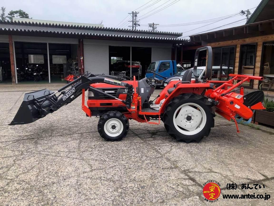 バンバンクボタトラクターGL241フロントローダー付き ⚙ 中古農機具