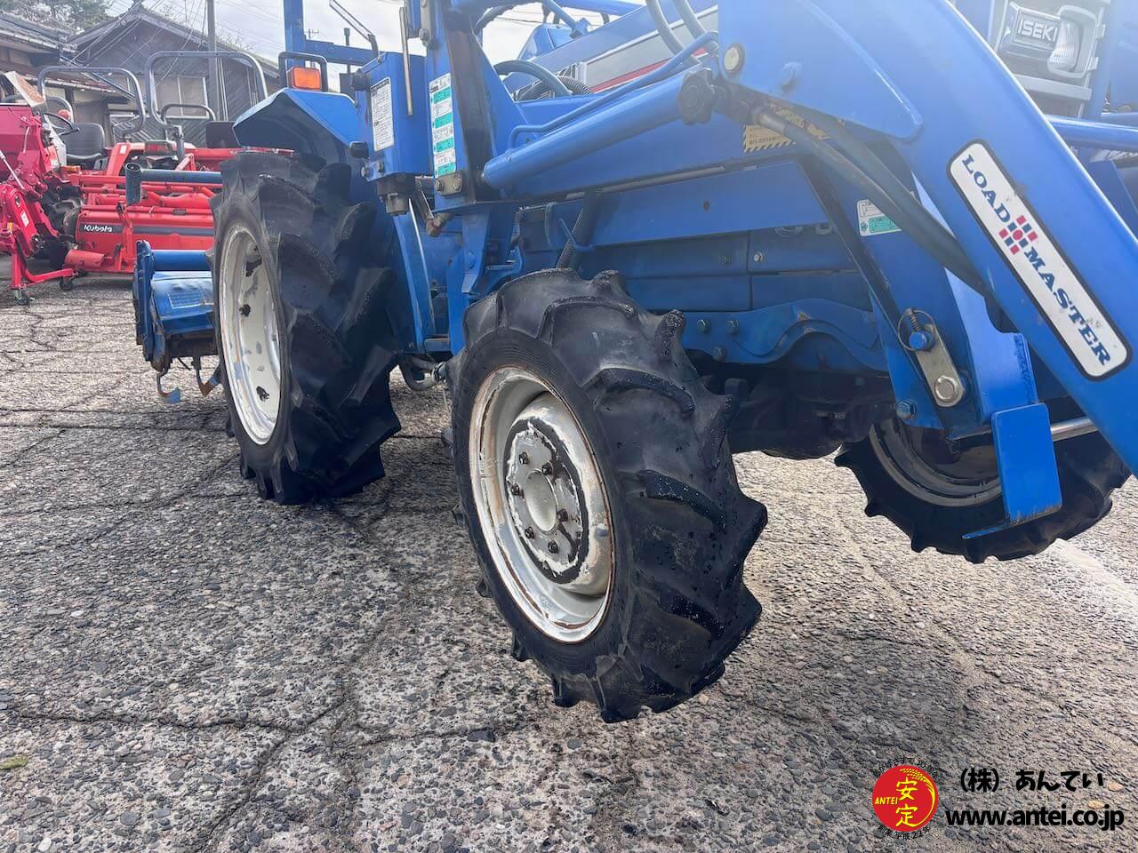 中古 23馬力イセキトラクターTL2300 フロントローダー付 ⚙ 中古農機具