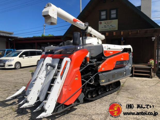 クボタコンバインAR52
