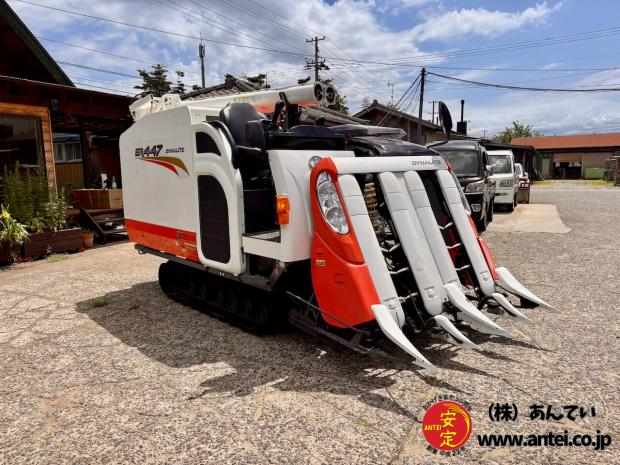 ４条刈47馬力クボタコンバインER447 時間数短い！