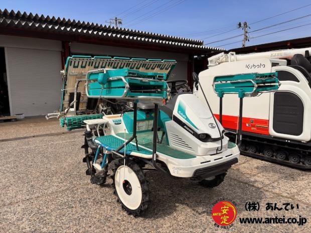 中古　クボタ田植機 EP65（6条植え）整備済み