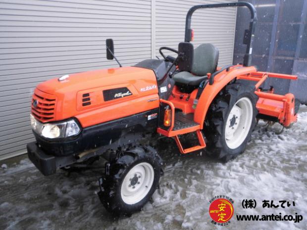 トラクタークボタKL250 25馬力 225時間 ハイスピード