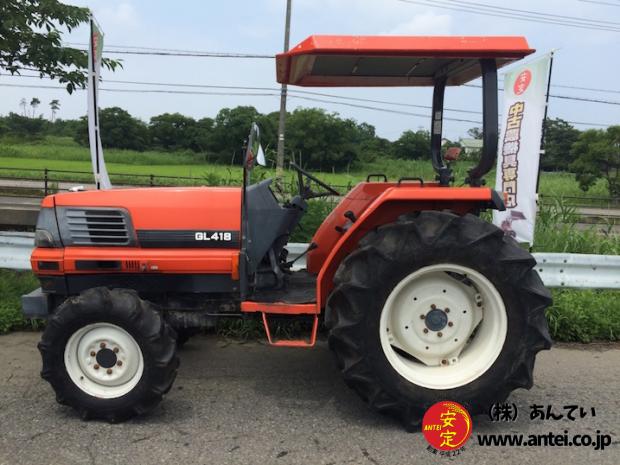 中古クボタトラクターGL418 42 馬力 走行速度 25km/h。