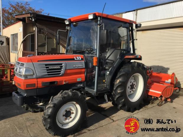 33馬力ハイスピードクボタL33キャビン付きGL337と同じです。