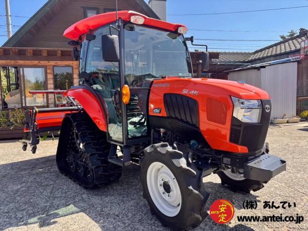 45馬力クボタトラクターSL45H パワクロ仕様 キャビン付　ハイスピード